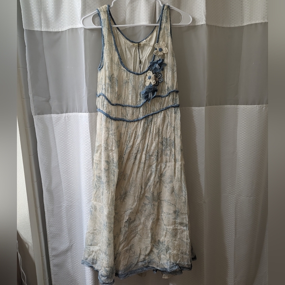 NWT Max Studio Vintage Silk Dress Blue and White Flowers Size 10 - Picture 2 of 10